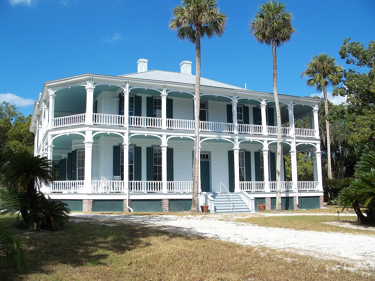 DeBary Hall and its two-story veranda in DeBary, Florida